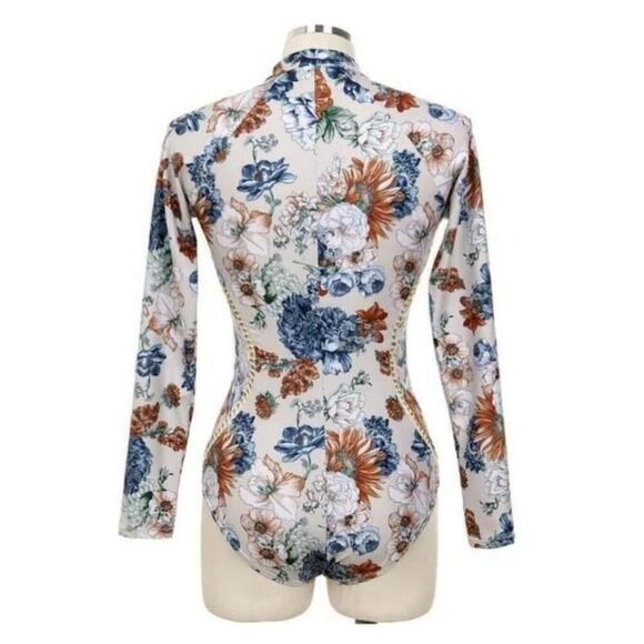 Long Sleeve 1-piece Floral Swimsuit Size XL - Picture 2 of 12